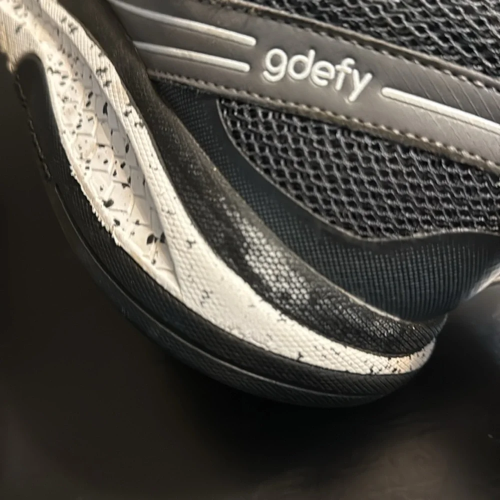GDefy Gray‎ Athletic Shoes